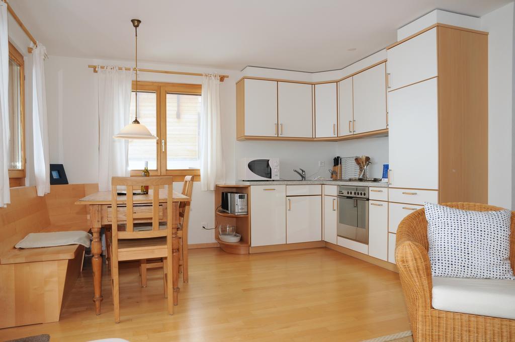 Ambiente Bettmeralp | A10 Apartment Bilik gambar